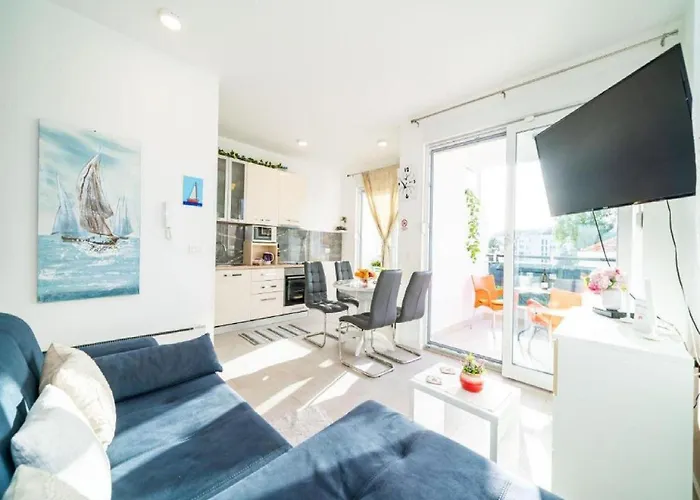 Anka - One Bedroom With Terrace Appartement